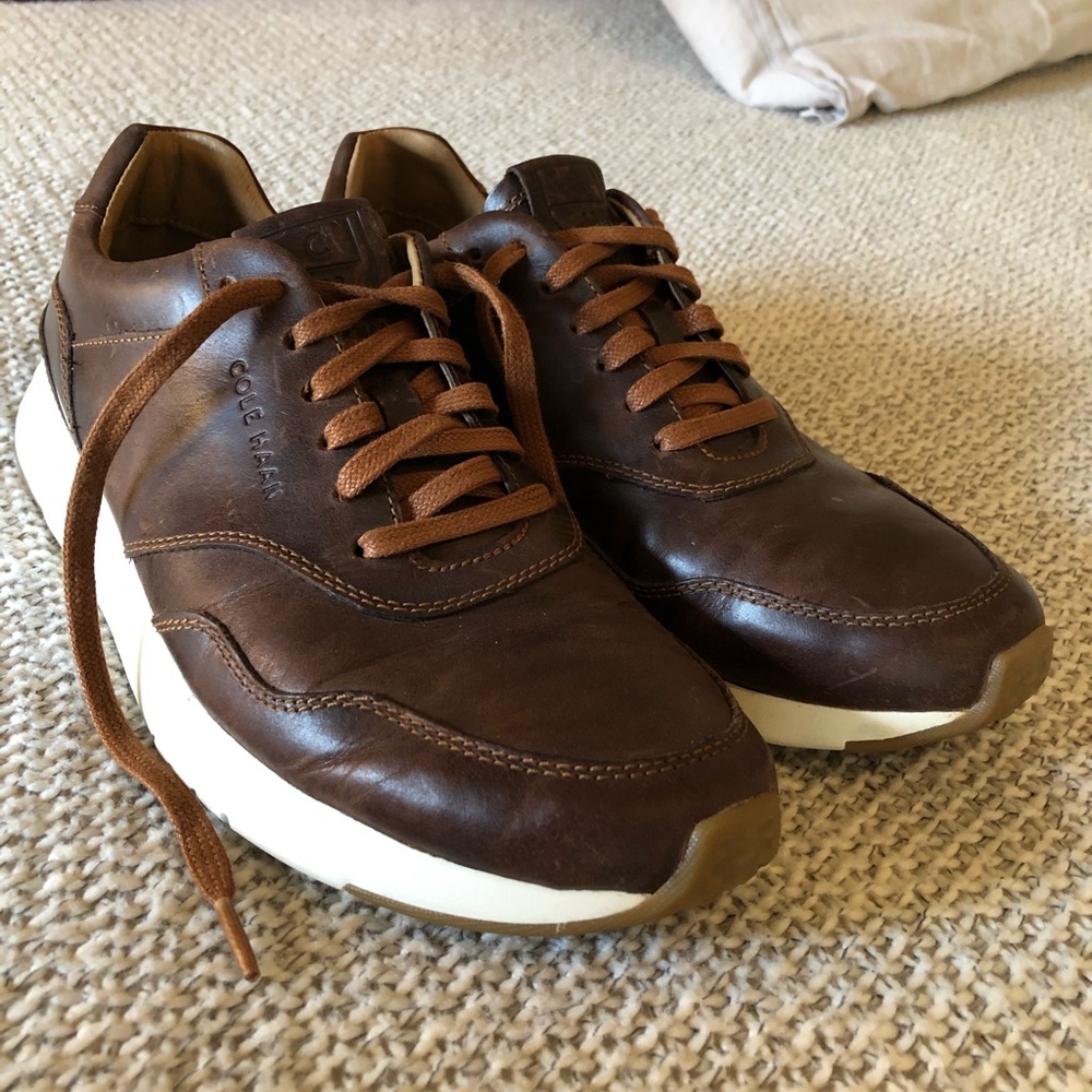 Cole Haan brown leather sneakers, men’s size 8.
